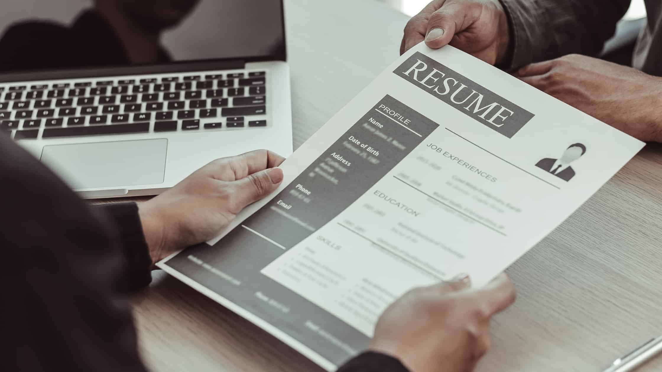 Navigate the Thai Job Market with Confidence